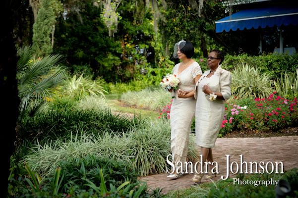 Best Orlando Wedding photographer - Sandra Johnson (SJFoto.com)